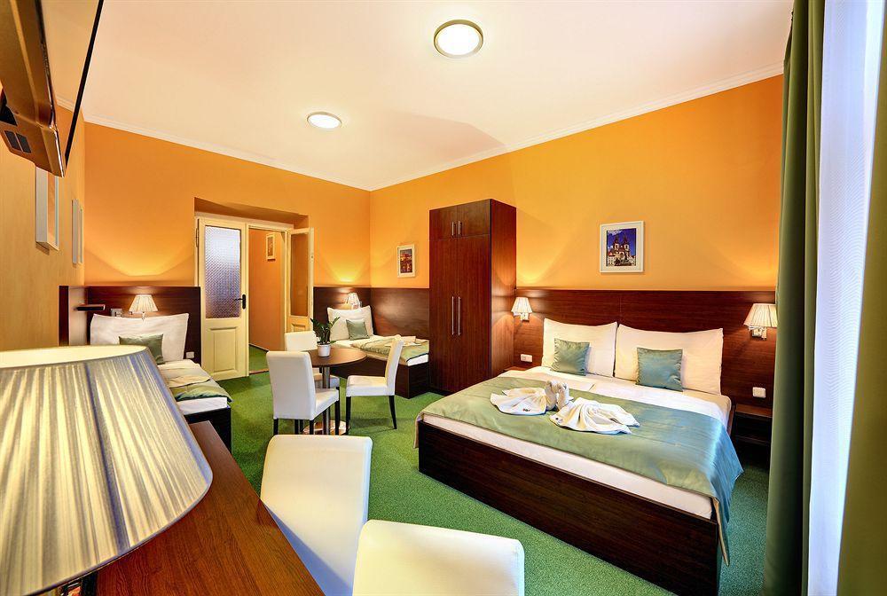 Martin Hotel פראג מראה חיצוני תמונה